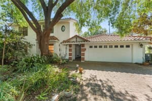 9717 Lake Douglas Pl, ORLANDO