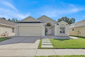 928 Troon Cir, DAVENPORT