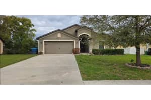 1528 E Falmouth Ave, DELTONA
