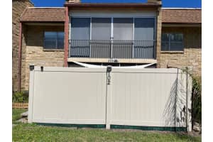 2837 Ne 3rd St #102, OCALA