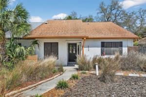 112 Anclote Rd, TARPON SPRINGS