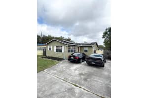831 Naples Dr, ORLANDO