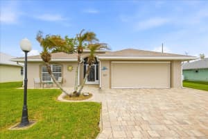 601 Sweetwater Way, HAINES CITY