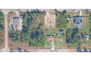851 Campbell St E, LEHIGH ACRES