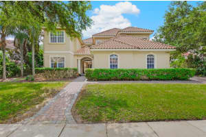 11226 Macaw Ct, WINDERMERE