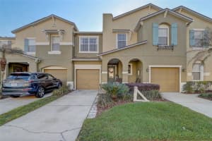 517 Lake Eagle Ln, SANFORD