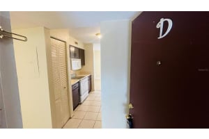 7504 Needle Leaf Pl #68, TAMPA
