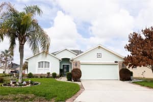 704 Jaybee Ave, DAVENPORT