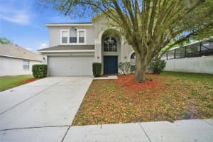 716 Grand Canyon Dr, VALRICO