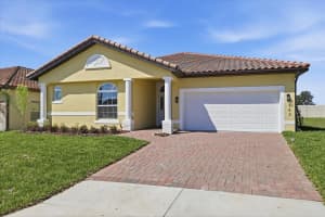 363 Villa Sorrento Cir, HAINES CITY