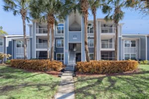 2592 Grassy Point Dr #112, LAKE MARY