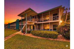 1600 W Lake Parker Dr #c4, LAKELAND