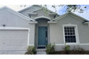 456 Knollwood Dr, DAVENPORT