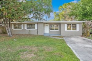 1995 S Smith Dr, TITUSVILLE