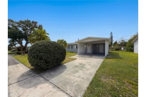 905 Cedar Dr, MELBOURNE