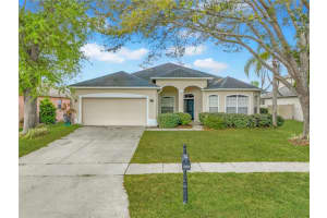 5218 Smokey Water Ln, OVIEDO