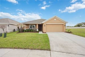 613 Meadow Pointe Dr, HAINES CITY