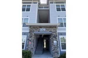 570 Academy Dr #101, KISSIMMEE