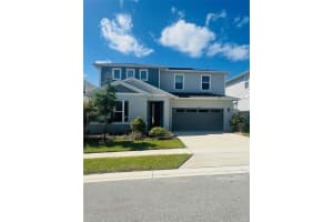 1120 Sugarwood St, DAVENPORT