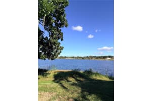 915 W Main St, LAKE HAMILTON