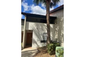 10274 Turkey Lake Rd #b18, ORLANDO