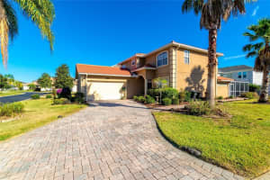 284 Vista Dr, DAVENPORT
