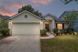 8114 Nw 54th St, GAINESVILLE