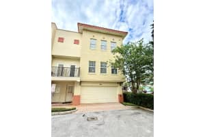 630 Blue Taverna Ln, CLEARWATER
