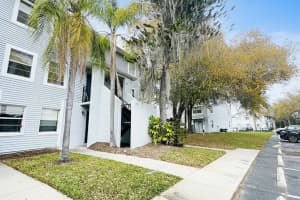 7120 Waterside Dr #106, TAMPA