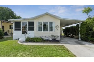 50989 Highway 27 #21, DAVENPORT 50989 Highway 27 #21, DAVENPORT