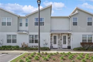 8008 Formosa Valley Pl, KISSIMMEE