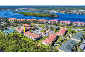 402 Bouchelle Dr #206, NEW SMYRNA BEACH