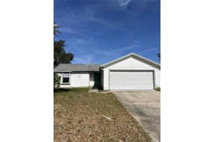 3240 Butterfield St, DELTONA