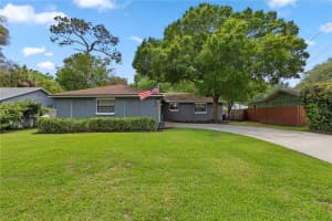 354 Hickory Dr, MAITLAND