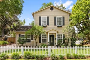 821 N Ferncreek Ave, ORLANDO