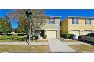 776 Cresting Oak Cir #70, ORLANDO
