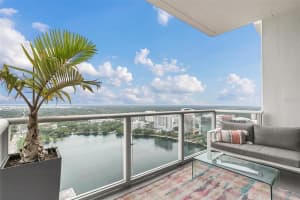 150 E Robinson St #3107, ORLANDO