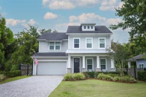 203 Vine St, OVIEDO