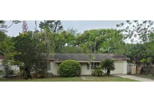 1434 Lake Dr, CASSELBERRY