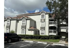13917 Fairway Island Dr #917, ORLANDO