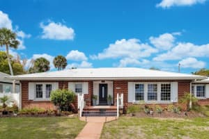1322 Riverside Dr, TITUSVILLE