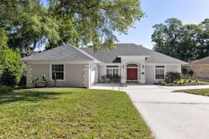 2054 Sawgrass Dr, APOPKA