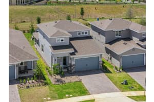 1952 Sunshine Peak Dr, MINNEOLA