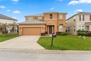 213 Willow View Dr, DAVENPORT