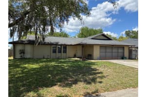 1120 Baton Dr, DELTONA