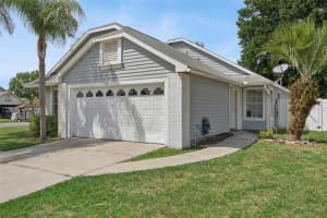108 Edgewater Cir, SANFORD