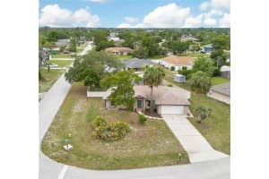 1691 Santee Ave, DELTONA 1691 Santee Ave, DELTONA