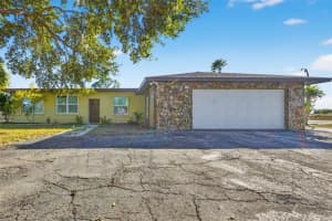 8812 Oakwood Dr, LAKE WALES