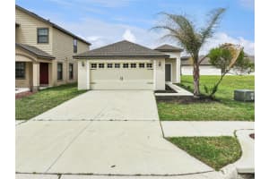 2447 Caspian Dr, LAKELAND