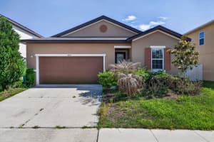689 Meadow Pointe Drive, HAINES CITY